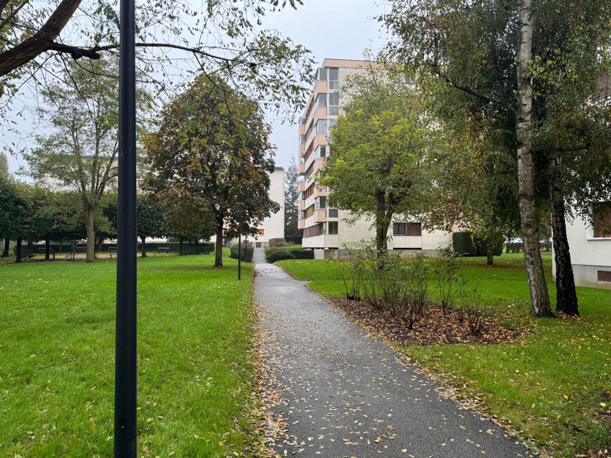 Appartement Periurbain De Paris Et Versailles Les Clayes-Sous-Bois Eksteriør billede