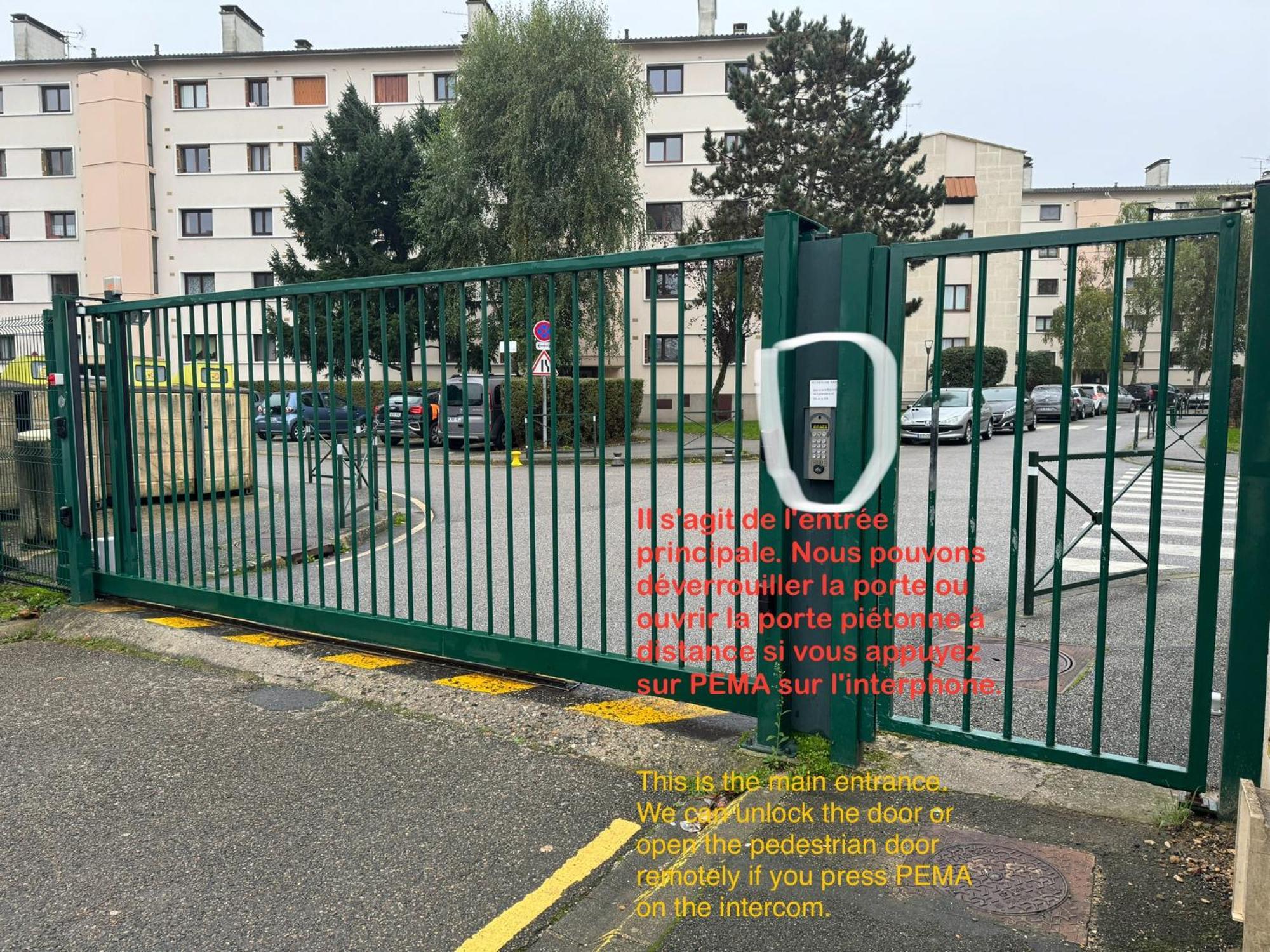 Appartement Periurbain De Paris Et Versailles Les Clayes-Sous-Bois Eksteriør billede
